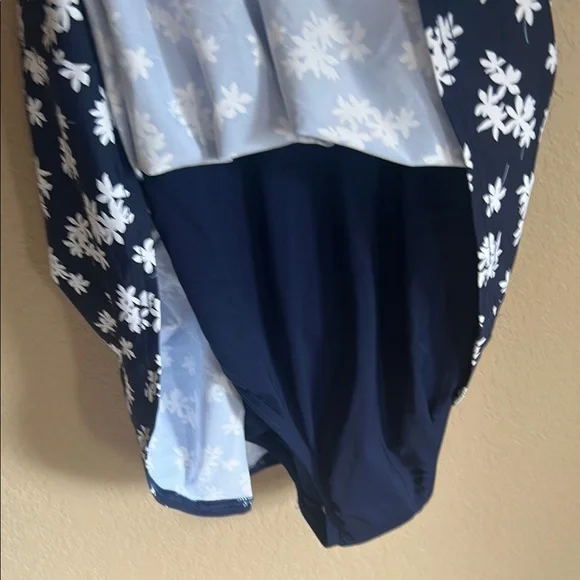 NWT Lands End swim dress - Picture 6 of 8